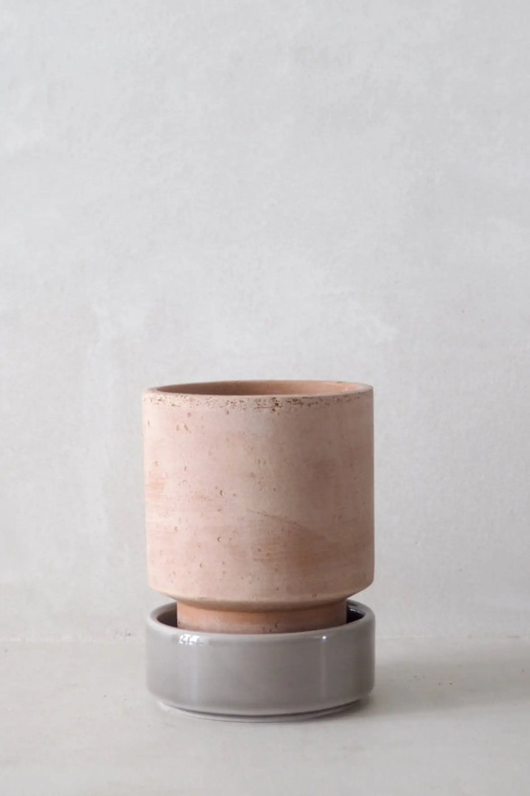 Terrakotta-Krukker|Hoff Krukke Serien^PLANT Hoff krukke, raw rosa + grå underskål